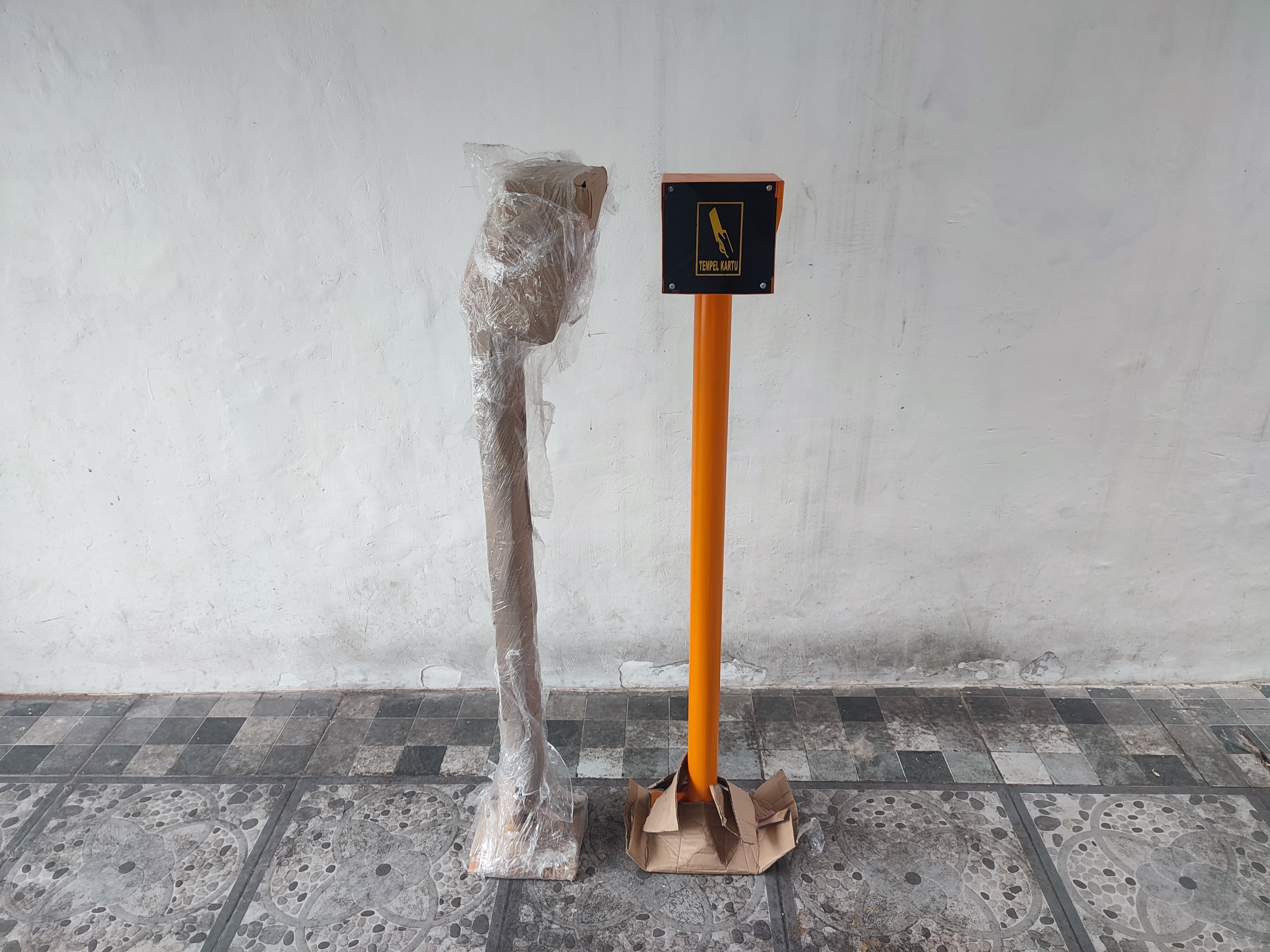 placeholder-img